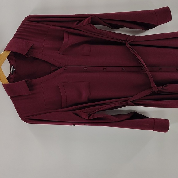 EXPRESS Button Down V Neck Dress Size XL Long Sleeve Shift Roll And Tack Sleeve - Picture 2 of 10